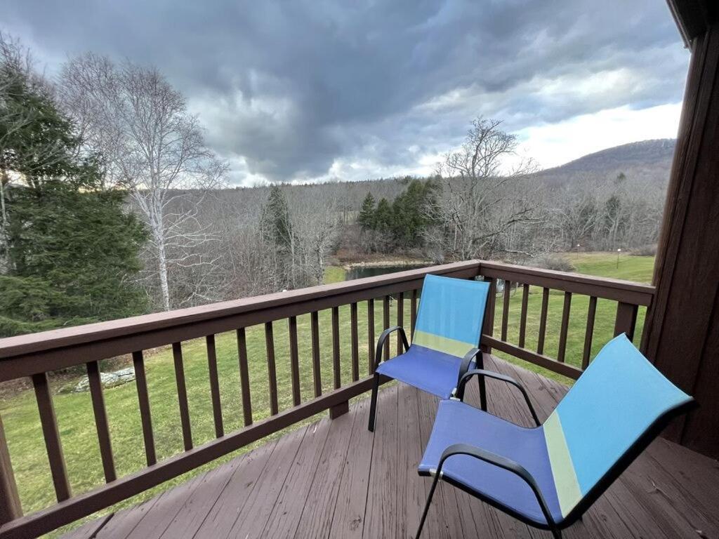 Newly Remodeled Four Bedroom All Season Condo W Mountain Views East Jewett Εξωτερικό φωτογραφία